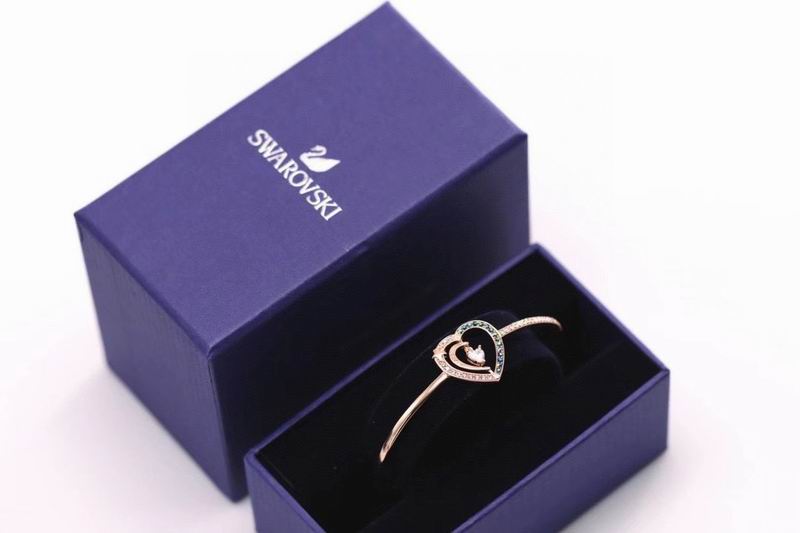 Swarovski Bracelet 11yxq05